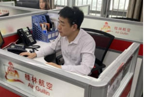 桂林航空客服團隊：航班延誤，愛和服務不延誤