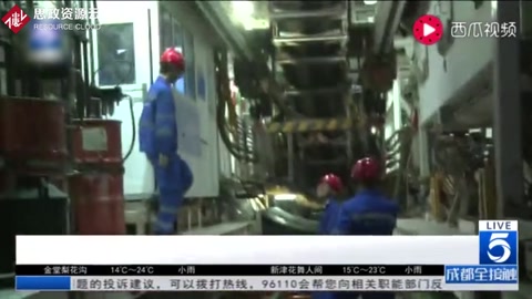 盾構(gòu)機(jī)維保員 地下20米工作 每天12小時(shí)無(wú)陽(yáng)光無(wú)手機(jī)！