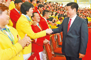 習(xí)近平在會見第31屆奧運(yùn)會<em>中國</em><em>體育</em>代表團(tuán)時表示:<em>中國</em>隊(duì)加油！<em>中國</em>加油！