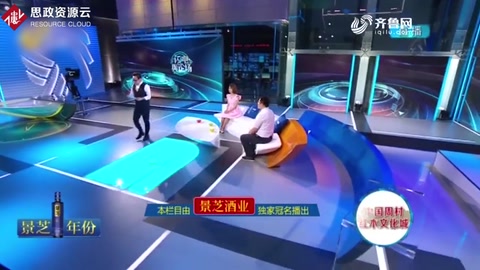 悲哀！給佛像上彩妝，千年慈佛變成地主家<em>的</em>胖兒子