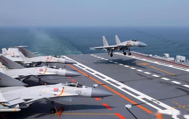 山東艦：首艘國產(chǎn)航母問世，<em>中國</em><em>正式</em><em>進(jìn)入</em>雙航母<em>時(shí)代</em>