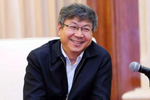 尹同躍 — 帶領(lǐng)“<em>奇瑞</em>”成為中國汽車行業(yè)出口的拓荒者