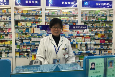 陸萍：“<em>全國五一勞動獎(jiǎng)?wù)?lt;/em>”<em>獲得者</em>的“藥人藥事”